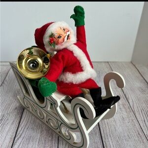 ANNALEE Dolls Santa In Sleigh Christmas
